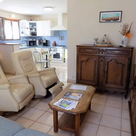 - Maison De Plain-pied Avec Jardin Clos - Quartier Residentiel Вилла