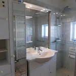 - Maison De Plain-pied Avec Jardin Clos - Quartier Residentiel Royan