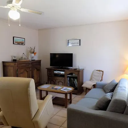 - Maison De Plain-pied Avec Jardin Clos - Quartier Residentiel Villa